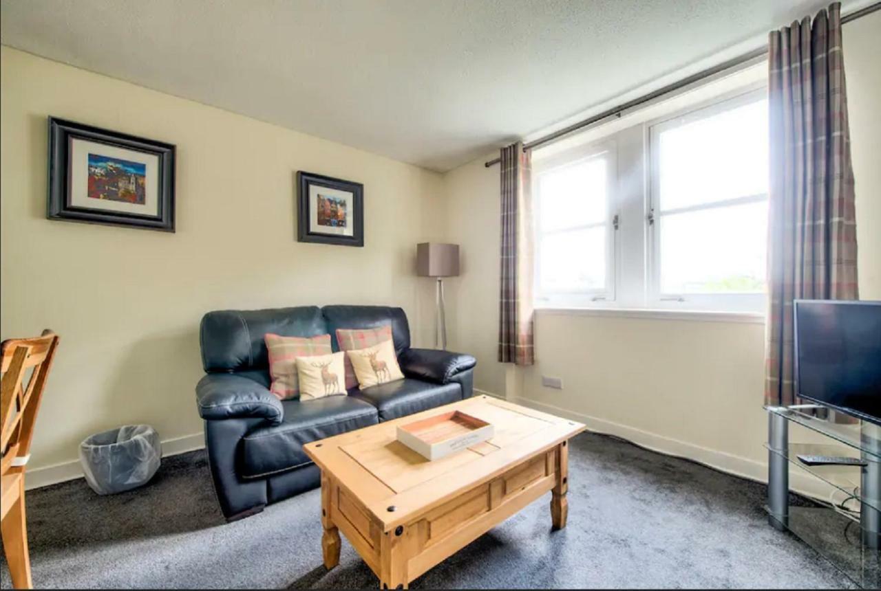 Charming 1 Bed Apartment With Castle View EDI Eksteriør bilde